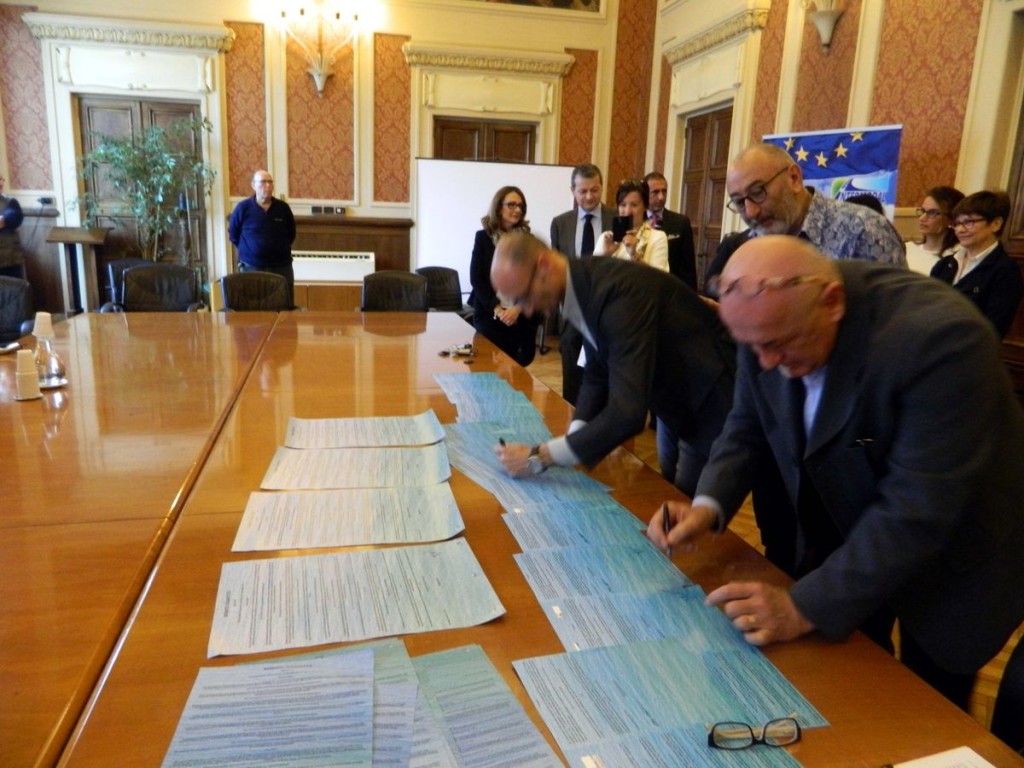 Firmato ad Ancona il Manifesto Adriatico
