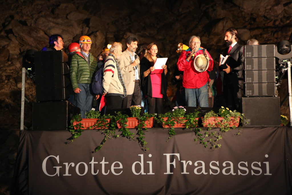 Due giorni di festa per celebrare alla grande la scoperta delle grotte di Frasassi