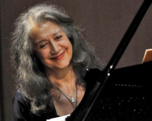 Una serata all'insegna della vera bellezza musicale con la maestra pianista argentina Martha Argerich