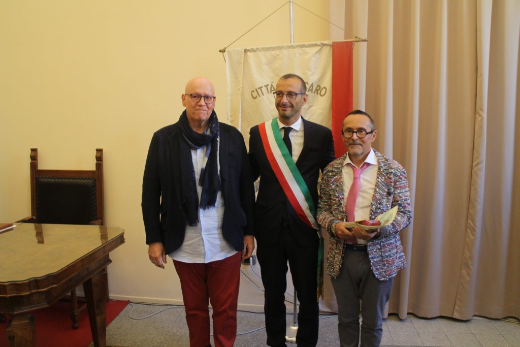 PESARO / Ricci celebra la prima unione civile a Palazzo Gradari