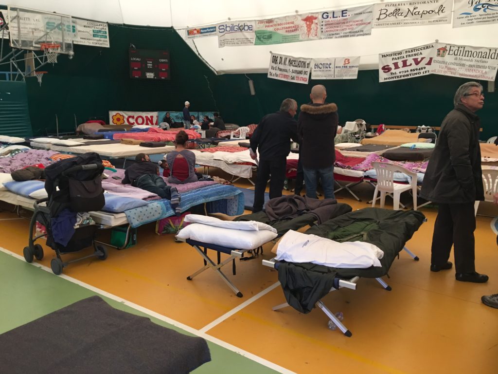 L'ospedale di Amandola dichiarato inagibile, l'emergenza sarà garantita in due tende