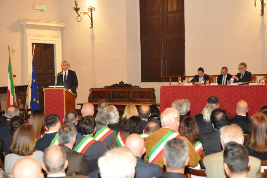 Il ministro Delrio: "Il raddoppio della Falconara-Orte è fondamentale"