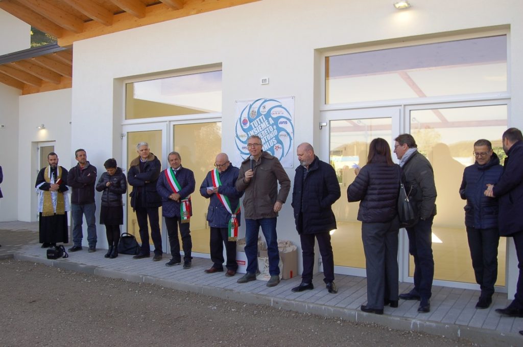 Inaugurato a Montegallo il Centro socio commerciale donato dalla solidarietà dell’Emilia Romagna
