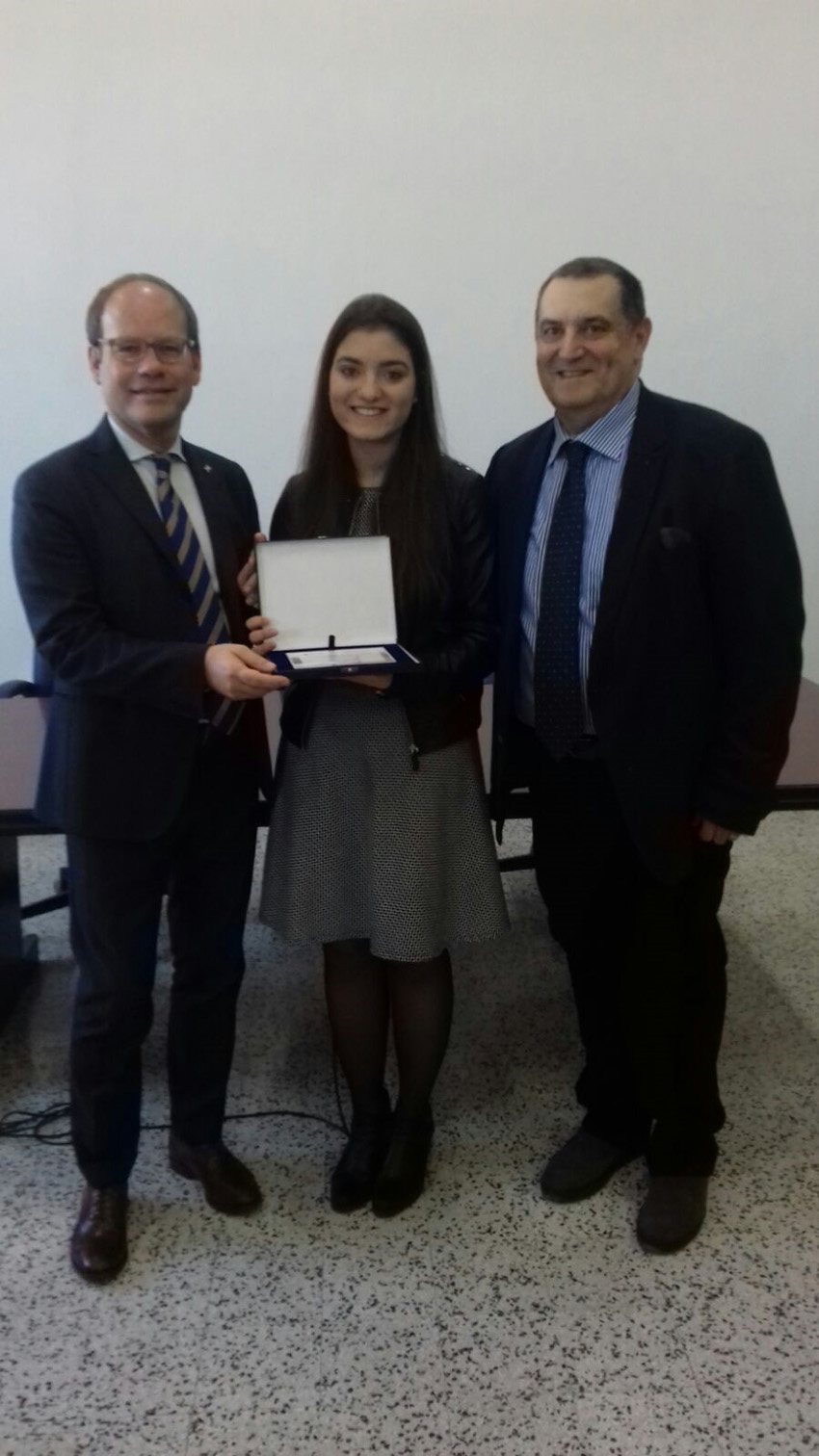 Ubi Banca premia la studentessa maceratese Martina Scauda vincitrice del concorso nazionale “I Fuoriclasse della scuola”