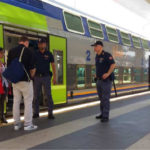 Gli agenti della Polizia ferroviaria hanno intensificato i controlli: più di mille persone identificate nell'ultima settimana