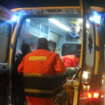 Pauroso schianto nella notte, motociclista trasferito all’ospedale di Torrette