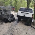 Due auto in fiamme dopo un incidente a Sarnano