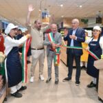 Dopo il restyling il sindaco Ucchielli ha inaugurato a Vallefoglia il Conad